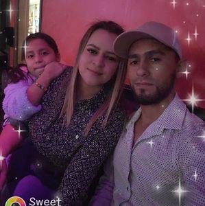 Meet your Posher, Denia